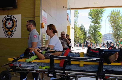Bursa’da balkondan düşen 9.yaşındaki çocuk ağır yaralandı
