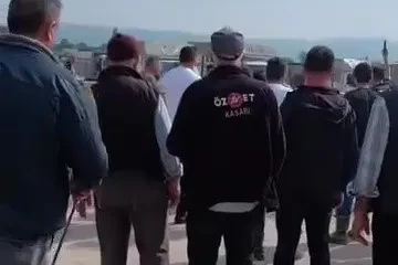 Kurban pazarında kavga: Jandarma havaya ateş açtı, kadın astsubay araya girdi
