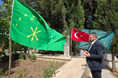 Çerkes lider Girandük Berzeg mezarı başında anıldı
