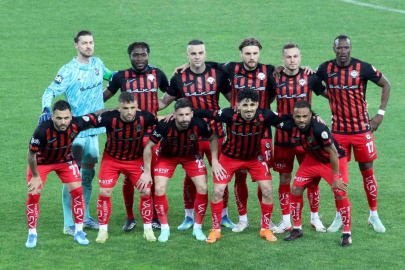 Süper Lig’e yükselecek son takım yarın belli olacak
