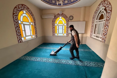 Kartepe’de camiler Kurban Bayramı öncesi ibadete hazırlanıyor
