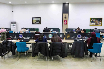 Üniversite adayları için deneme sınavı
