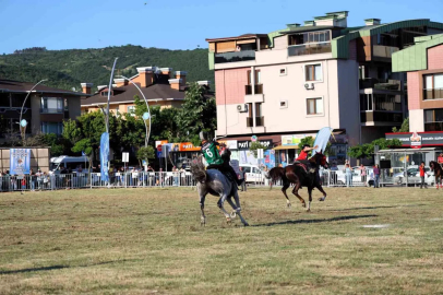 Asırlardır süregelen ata sporu nefesleri kesti
