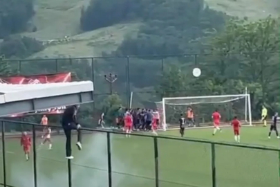 Kırklareli’nde amatör maçta futbolcular birbirine girdi
