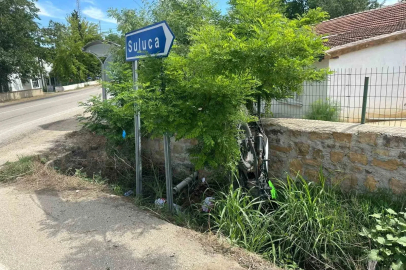 Keşan’da duvara çarpan motosikletli yaralandı
