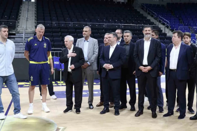 Aziz Yıldırım ve yönetim kurulundan, Fenerbahçe Beko’ya başarı dileği
