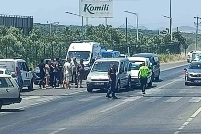Ayvalık’ta Kozak kavşağında zincirleme kaza: 3 araç birbirine girdi
