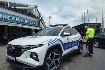 Büyükçekmece’de abart egzoz kullanan ehliyetsiz sürücüye 266 bin lira ceza
