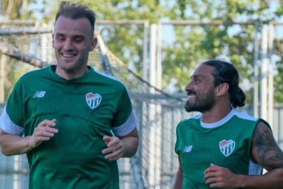 Bursaspor sezonun ilk antrenmanını yaptı
