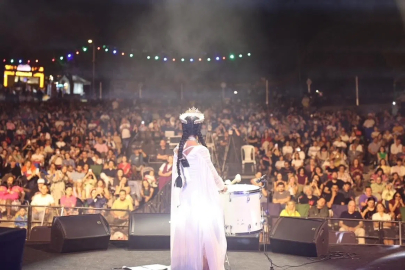 9. Uluslararası Nilüfer Caz Festivali Emel Mathlouthi konseriyle sona erdi
