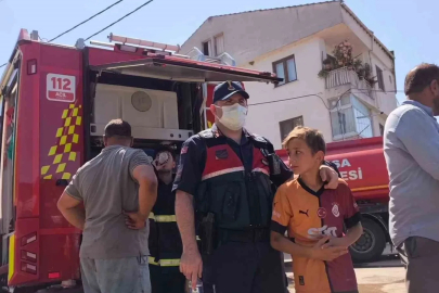 İnegöl’de yumurta deposunda yangın: Minik Huzeyfe’nin gözyaşları yürek burktu

