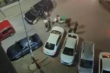 "Sinyal ver" diye bağırdı, sözlü tartışma kameraya yansıdı
