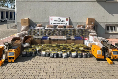 Bursa’da kaçakçılık operasyonu: 3,2 milyon liralık kaçak tütün ve sigara ele geçirildi
