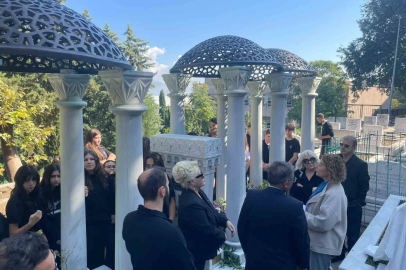Zeki Müren vefatının 30’uncu yılında Bursa’da anıldı
