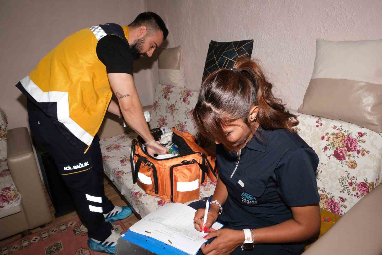 Nilüfer Belediyesi’nden ihtiyaç sahiplerine evde sağlık hizmeti
