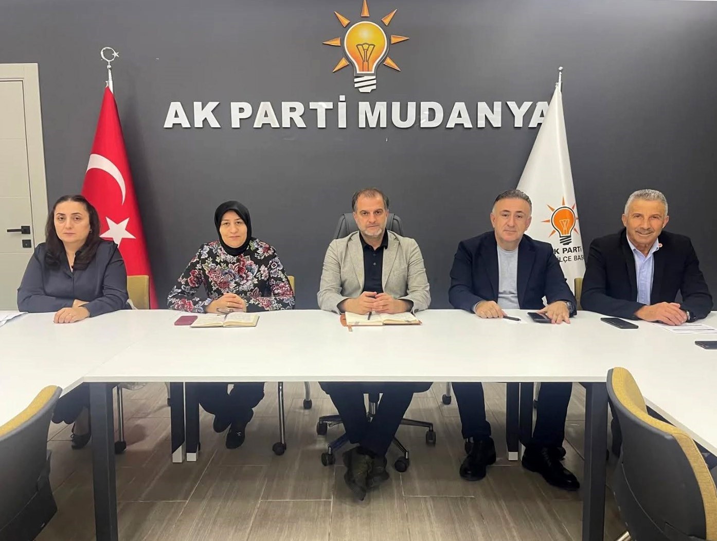 Mudanya Belediyesi’nin taşınmaz satış ilanına AK Parti’den tepki
