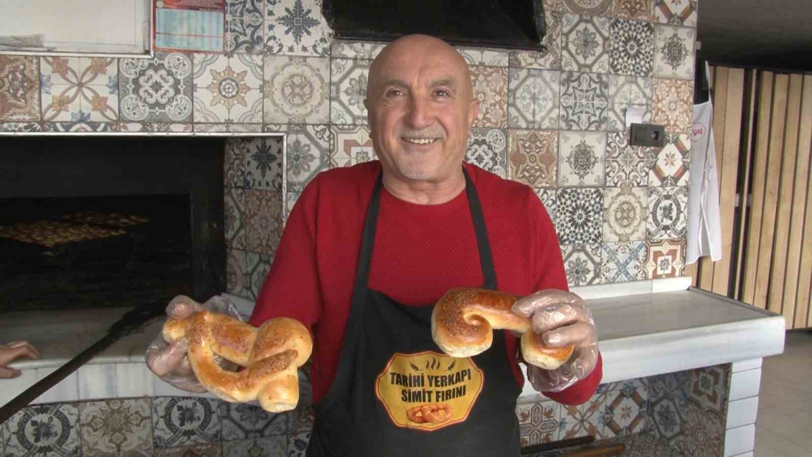 İftariyelik tabanca, kama, kılıç ve testiler çocukların gözdesi oldu
