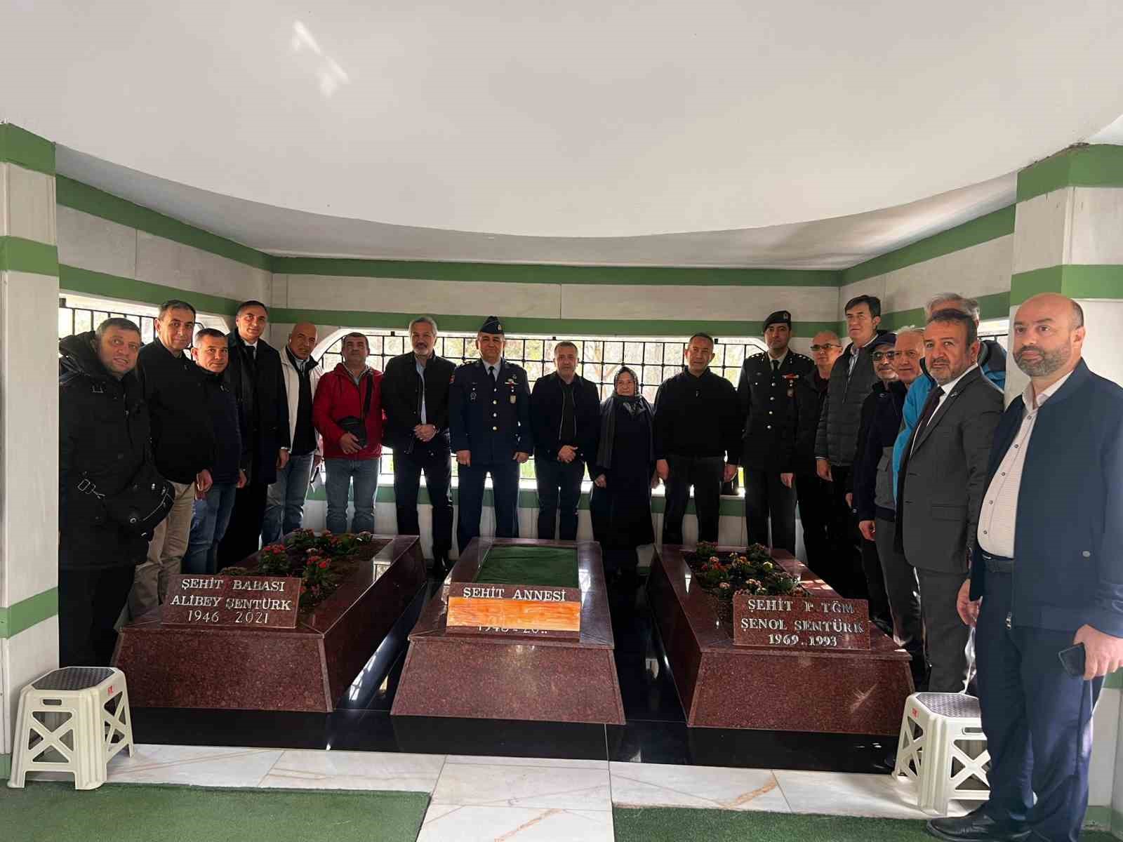 Bursalı Şehit Teğmen Şenol Şentürk, şehadetinin 33. yılında anıldı
