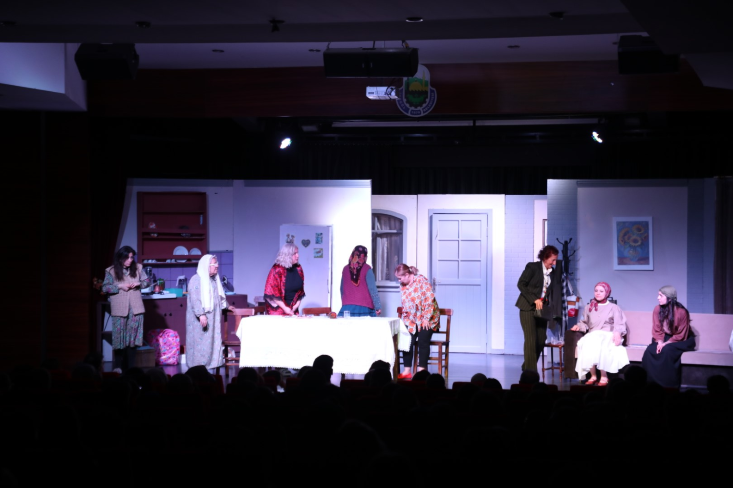 Kadın sığınağı sezon finalini yaptı
