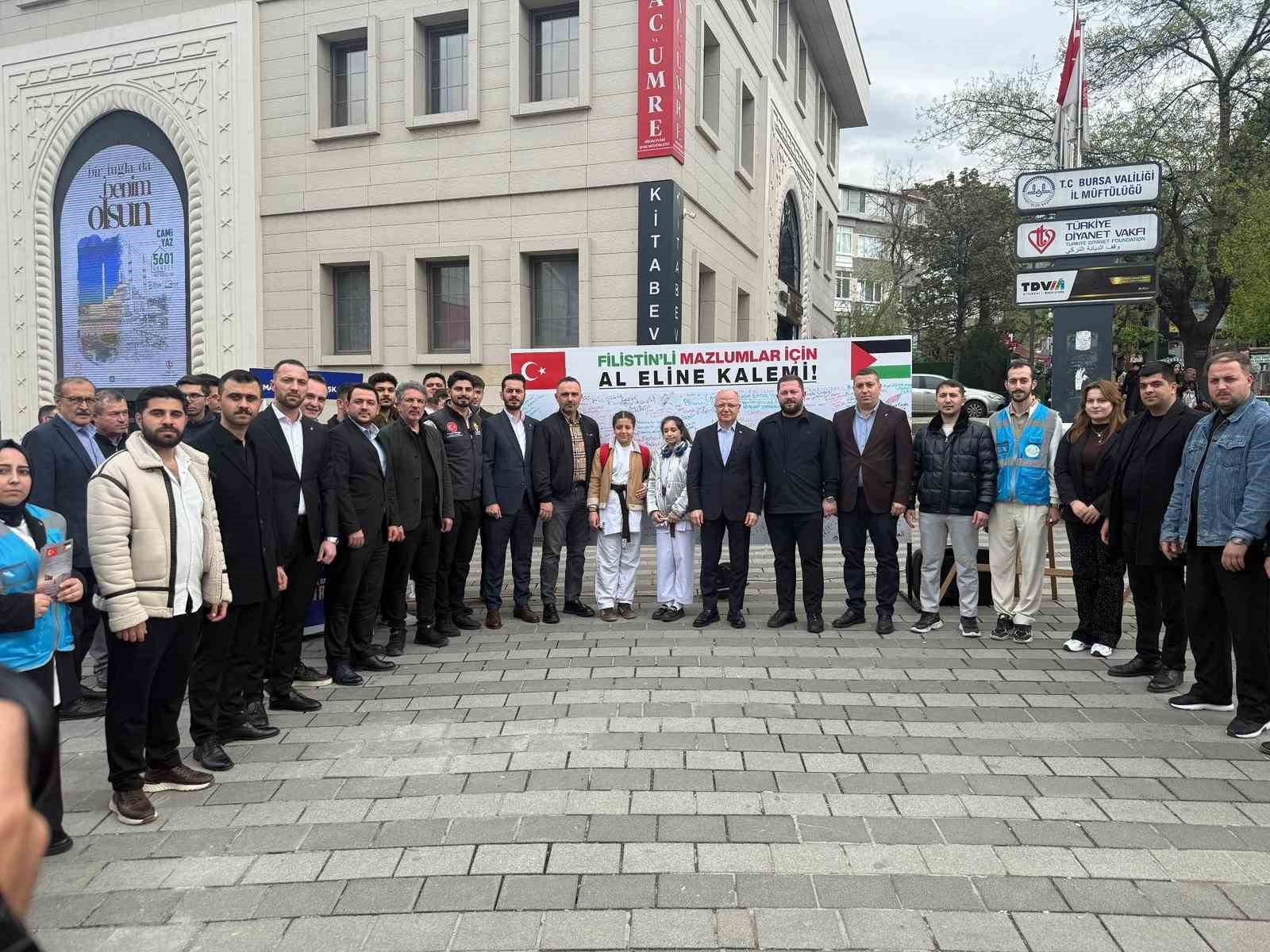 Bursalılar, Filistin için tarihe not düştü
